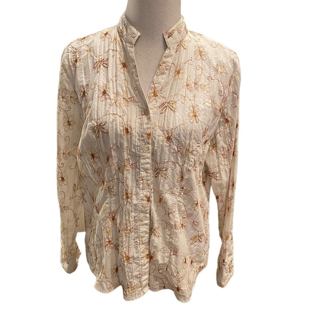 Lee Women’s Button Up Floral Bohemian Embroidered Long Sleeve Top. Size Large